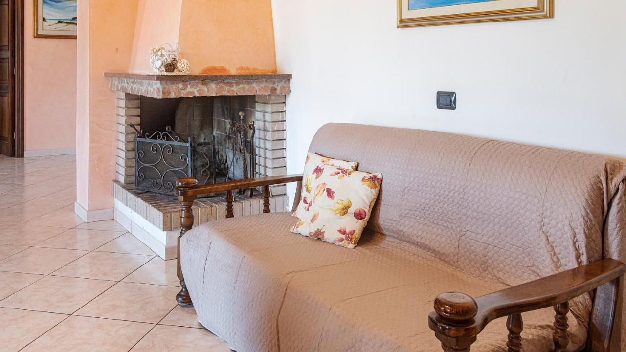 Villa Cabirol Fertilia Luaran gambar