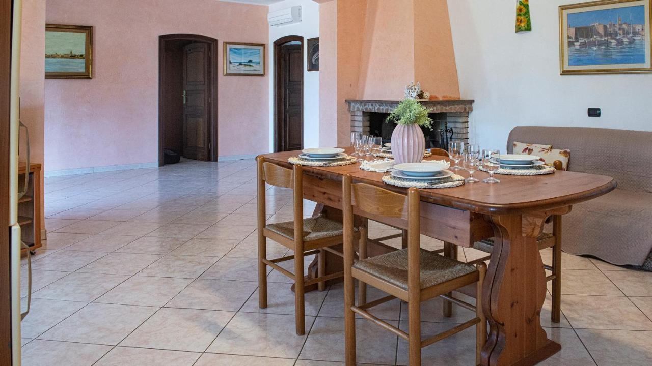 Villa Cabirol Fertilia Luaran gambar