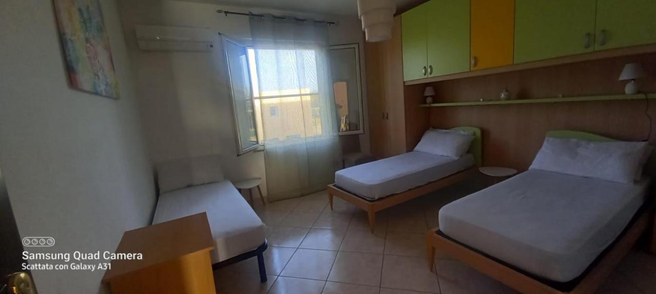 Villa Cabirol Fertilia Luaran gambar