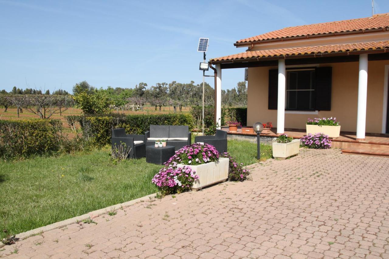 Villa Cabirol Fertilia Luaran gambar