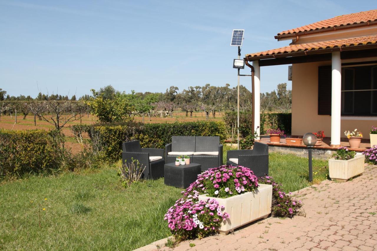 Villa Cabirol Fertilia Luaran gambar