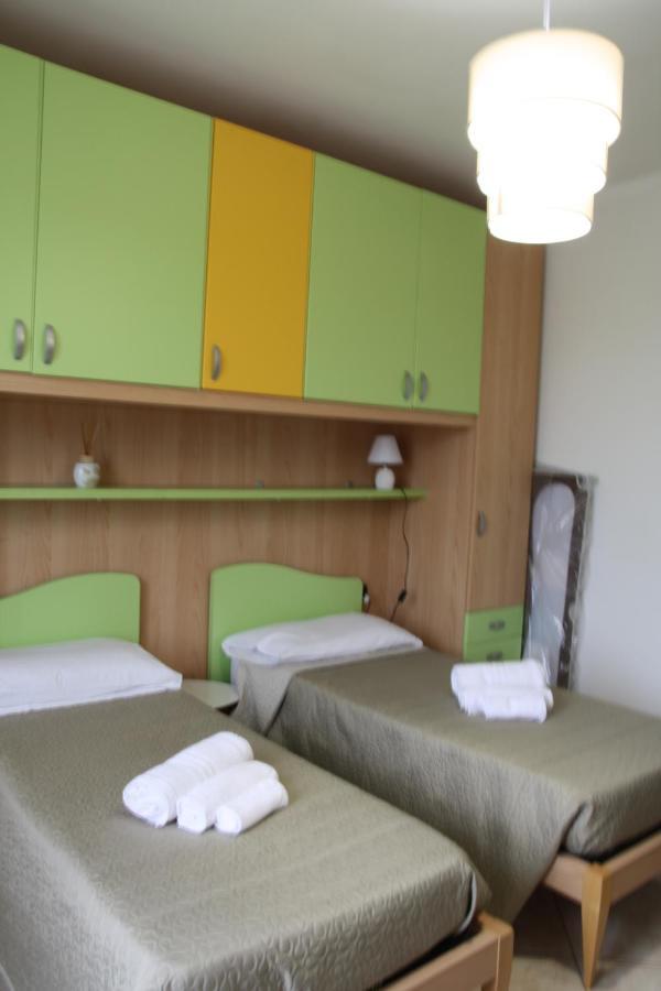 Villa Cabirol Fertilia Luaran gambar