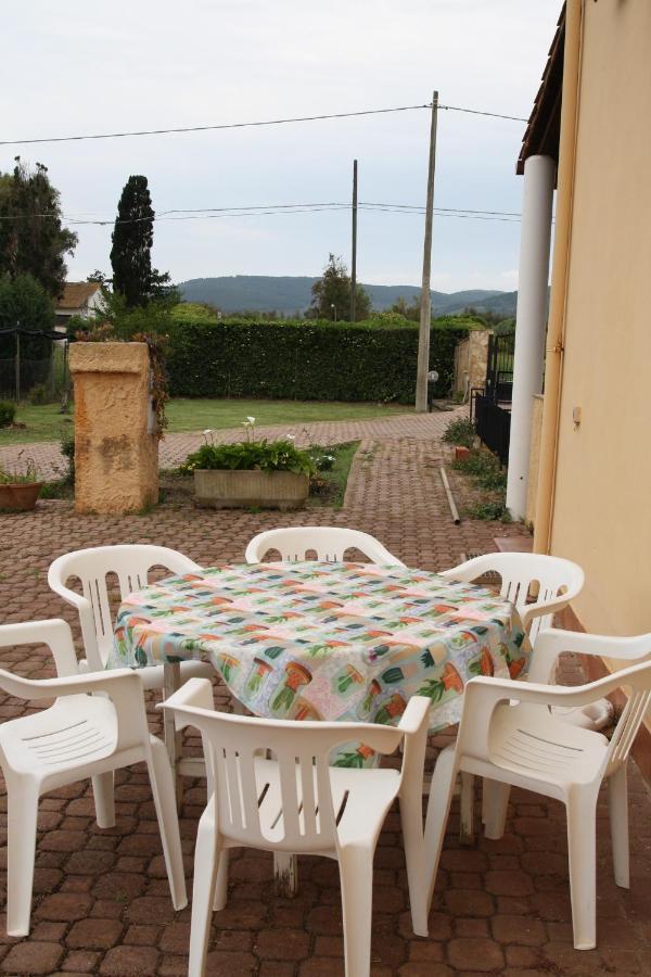 Villa Cabirol Fertilia Luaran gambar